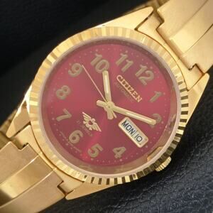 Vintage 1973 Citizen Automatic Mens Gold Watch W/daydate & Red accents